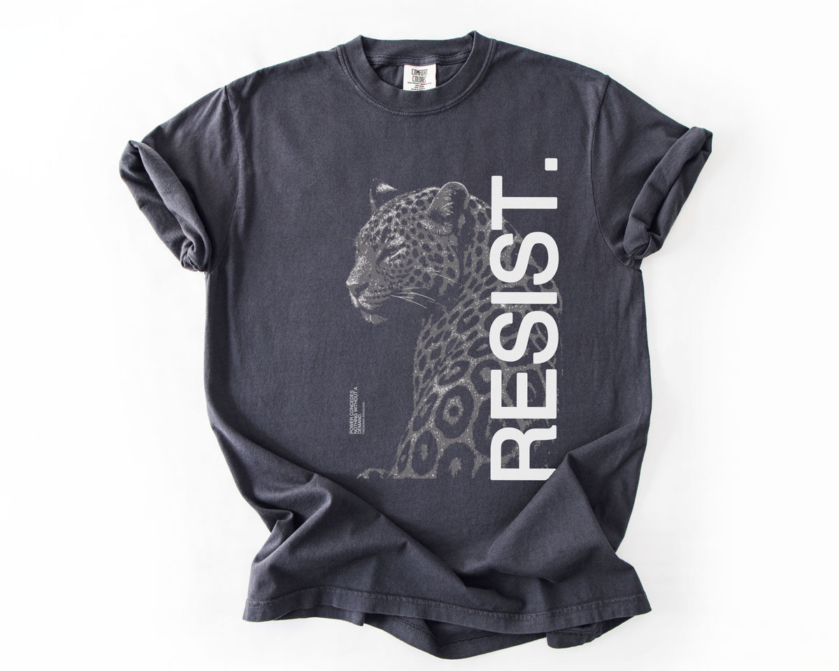 Graphite t-shirt with jaguar graphic – resistance shirt